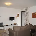 Klinovec Apartamento Loučná pod Klínovcem